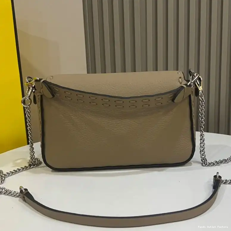 Vintage HOT Baguette Cuoio Leather Selleria Romano Mini In Bag Fendi Khaki 0520